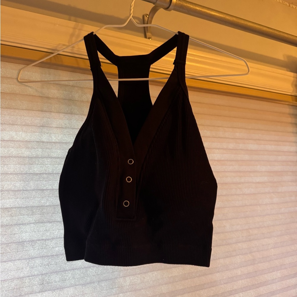 Ribbed V-Neck Racerback Crop Top - Black